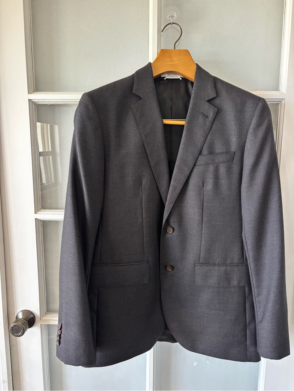 Men's Classic Dark Gray Two-Button two Piece Suit